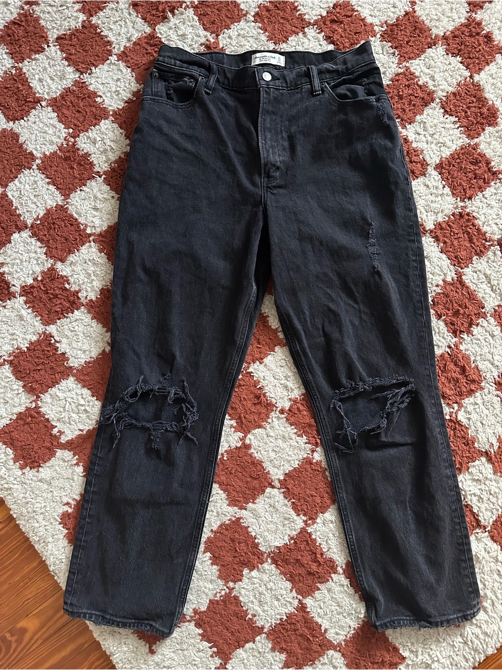 Abercrombie curve black denim jeans 12 distressed 90s straight